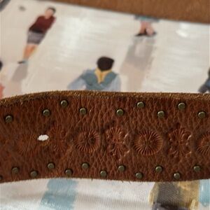 VINTAGE LUCKY BRAND LEATHER BELT SADDLE COLOR  SMALL 32 LENGH